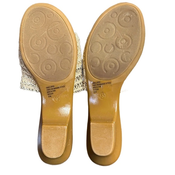 Women’s Karen Scott Gold Slide Sandals with Woven Upper - Size 8.5 - NWOT - Picture 6 of 8